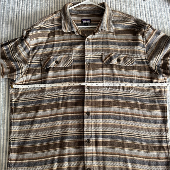 Patagonia Men’s Striped Button-Up Shirt - Picture 3 of 5